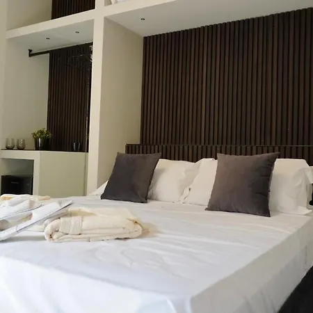 Vicolo San Gaetano -luxury Rooms- Apartment