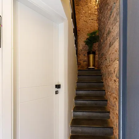 Vicolo San Gaetano -luxury Rooms- 公寓 *