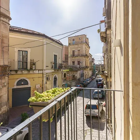 Vicolo San Gaetano -luxury Rooms- * 卡塔尼亚